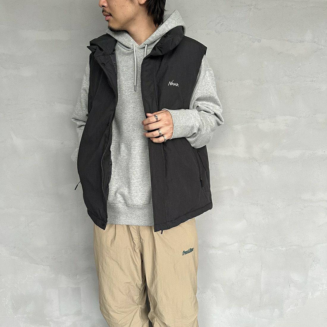 CHARCOAL&&モデル身長：173cm 着用サイズ：L&&
