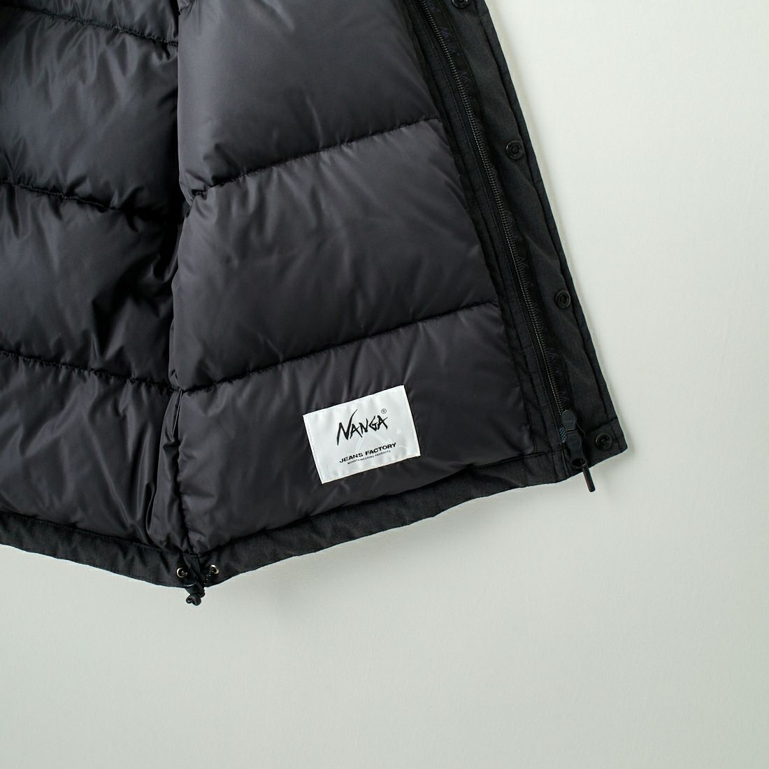 JEANSFACTORY × NANGA [ジーンズファクトリー × ナンガ] 別注 HINOCダウンベスト [JMP-234-054-JF] CHARCOAL