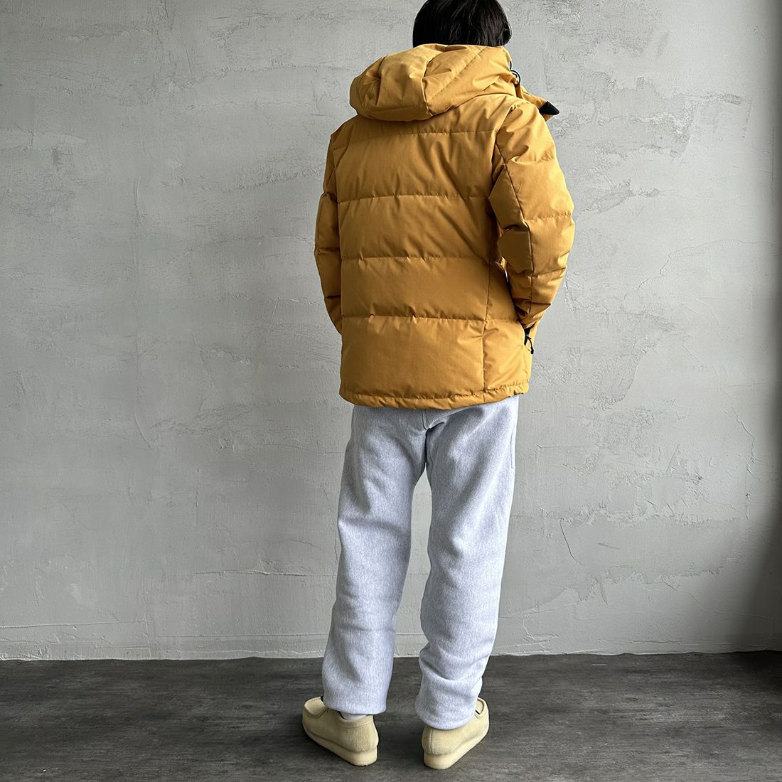 JEANSFACTORY × NANGA [ジーンズファクトリー × ナンガ] 別注 焚火ダウンジャケット [JMP-234-052-JF] YELLOW &&モデル身長：173cm 着用サイズ：L&&