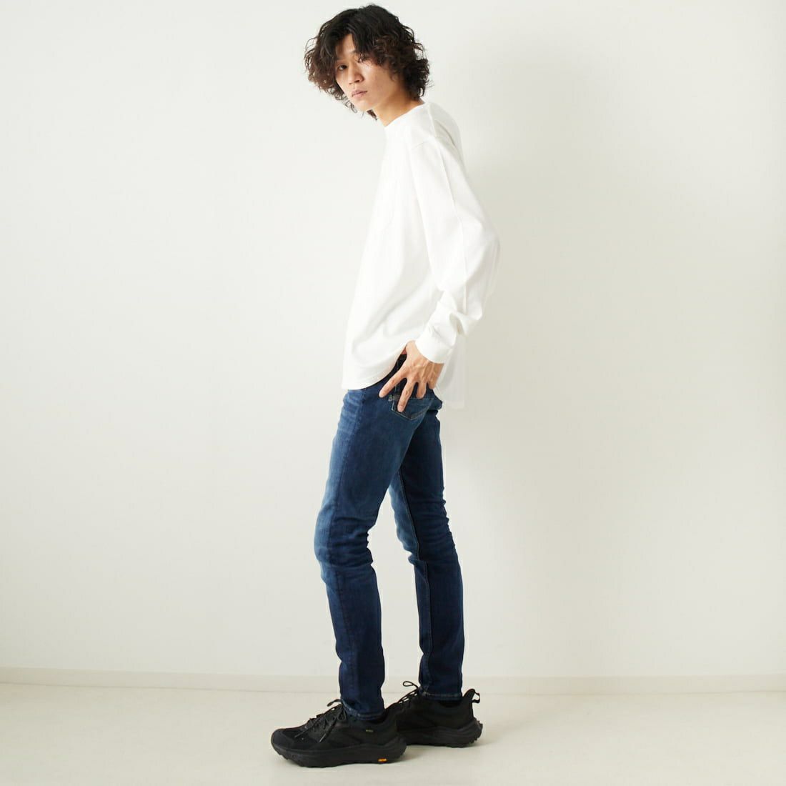 春夏新登場 【美品】DENHAM デンハム BOLT SKINNY FIT W34 - パンツ