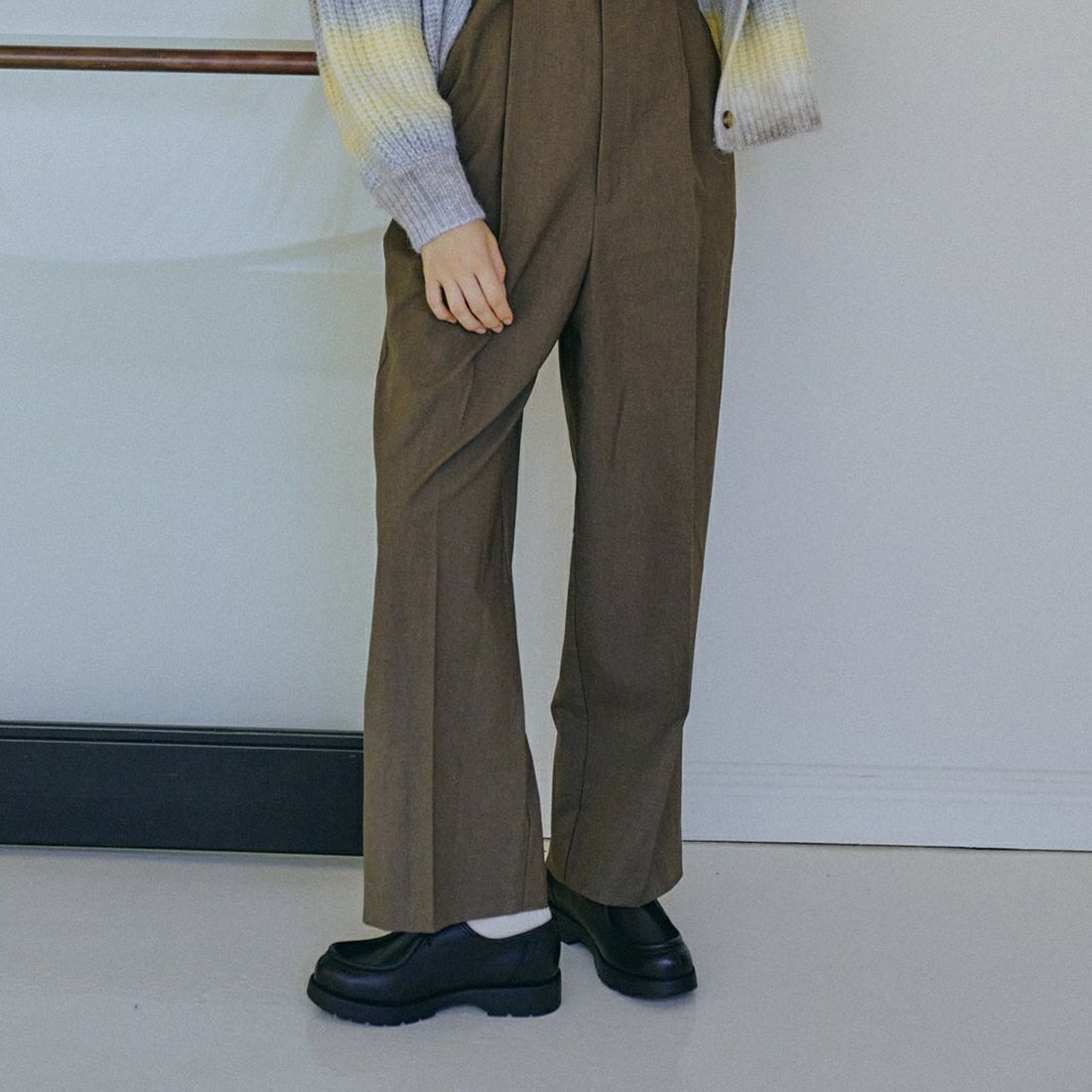 Jeans Factory Clothes [ジーンズファクトリークローズ] ハイウエストサスペンダーパンツ [219052] 35 ﾓｶ&&モデル身長：168cm　着用サイズ：F&&