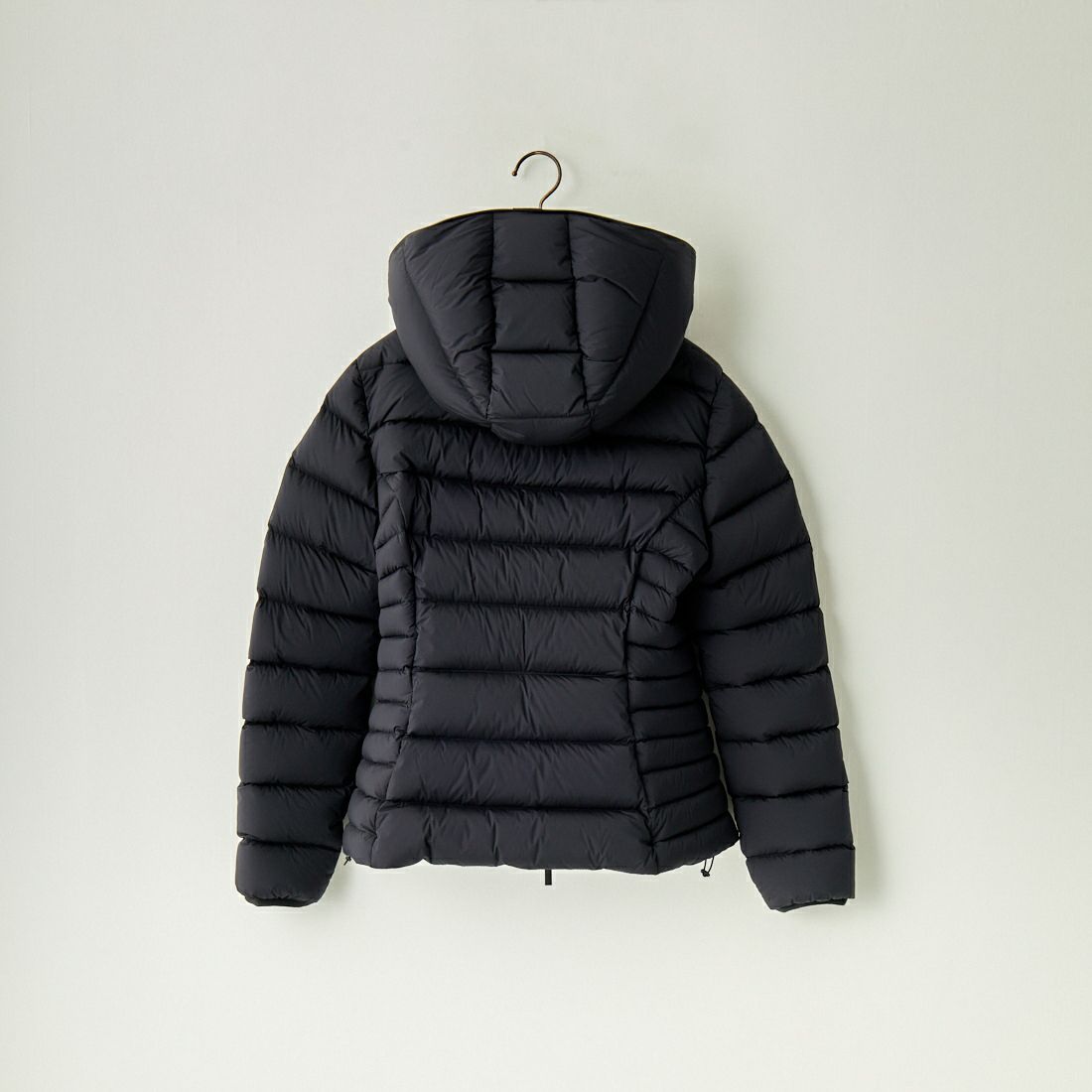 MONCLER [モンクレール] HERBE ショートダウンジャケット [093-1A00197