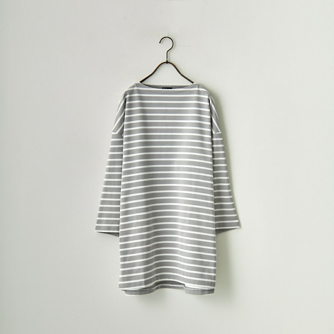 GREY/WHITE
