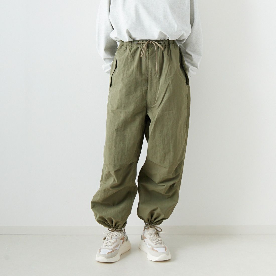 430 KHAKI&&モデル身長：160cm 着用サイズ：1&&