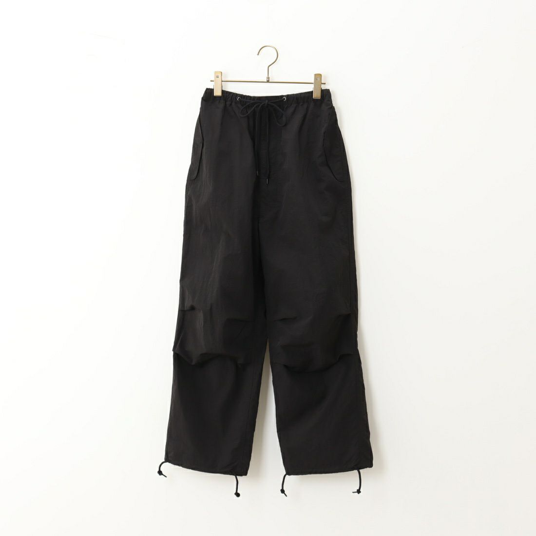 700 BLACK