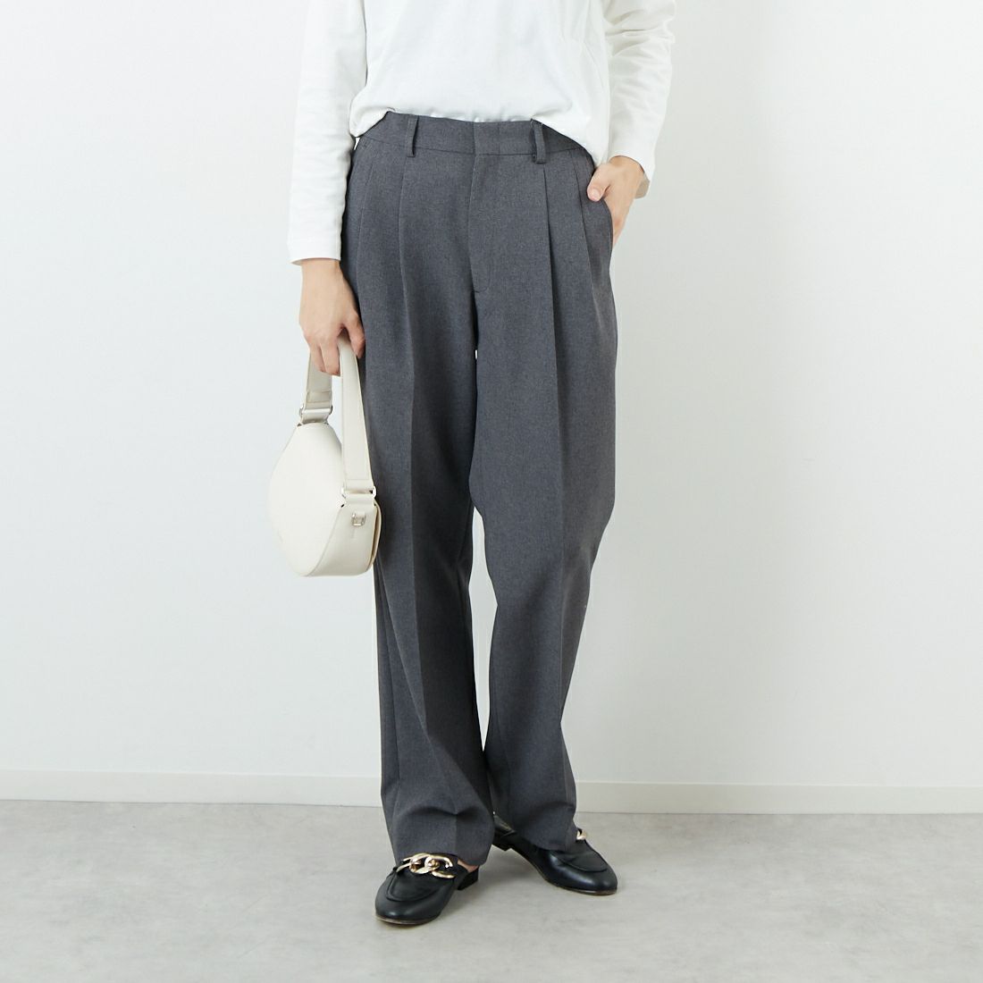 06 GRAY&&モデル身長：162cm 着用サイズ：PO&&