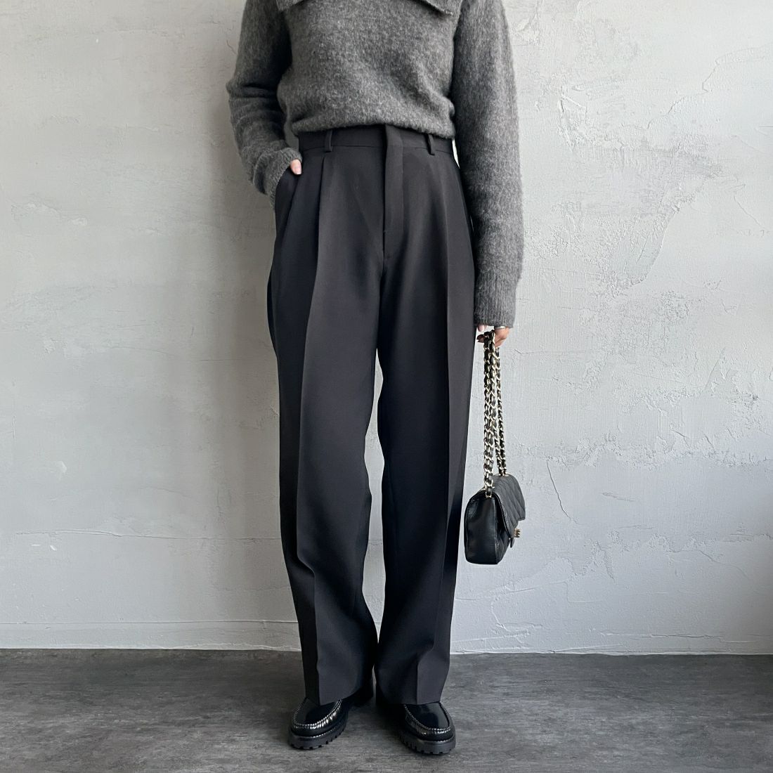 THE SHINZONE [ザ シンゾーン] クライスラーパンツ [21AMSPA01] 07 BLACK&&モデル身長：156cm 着用サイズ：32&&