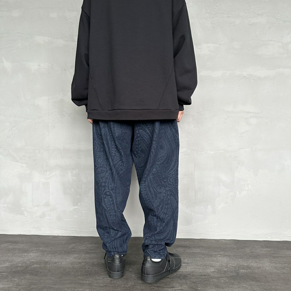 Noir Fabrik [ヌワールファブリック] ペイズリーデニムバルーンパンツ [NF-234-073] INDIGO&&モデル身長：168cm 着用サイズ：M&&