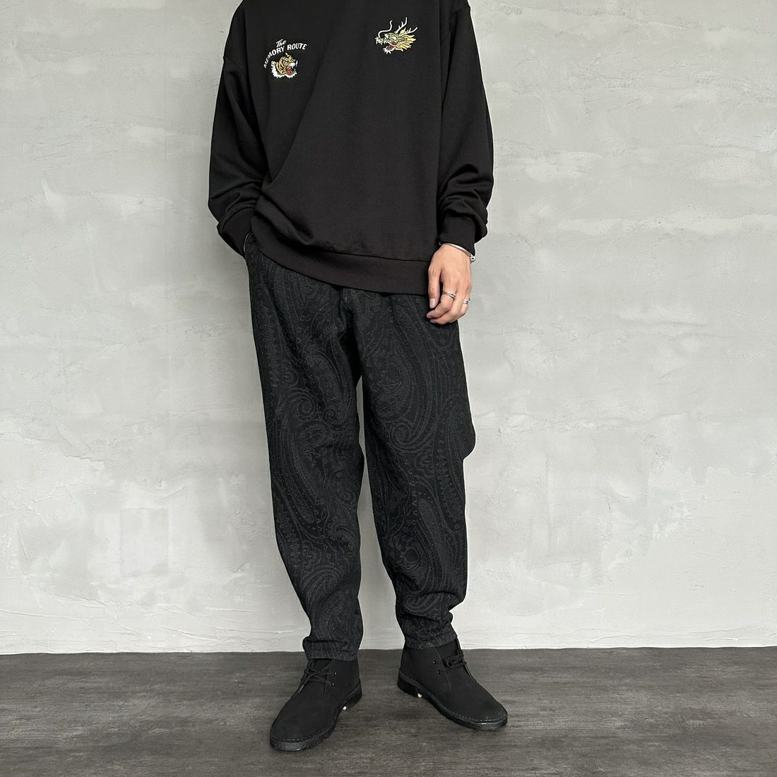 Noir Fabrik [ヌワールファブリック] ペイズリーデニムバルーンパンツ [NF-234-073] BLACK&&モデル身長：173cm 着用サイズ：S&&