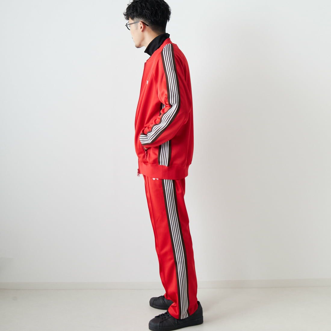 Needles [ニードルズ] 別注 R.C.トラックジャケット [LQ444-JF] RED &&モデル身長：168cm 着用サイズ：L&&