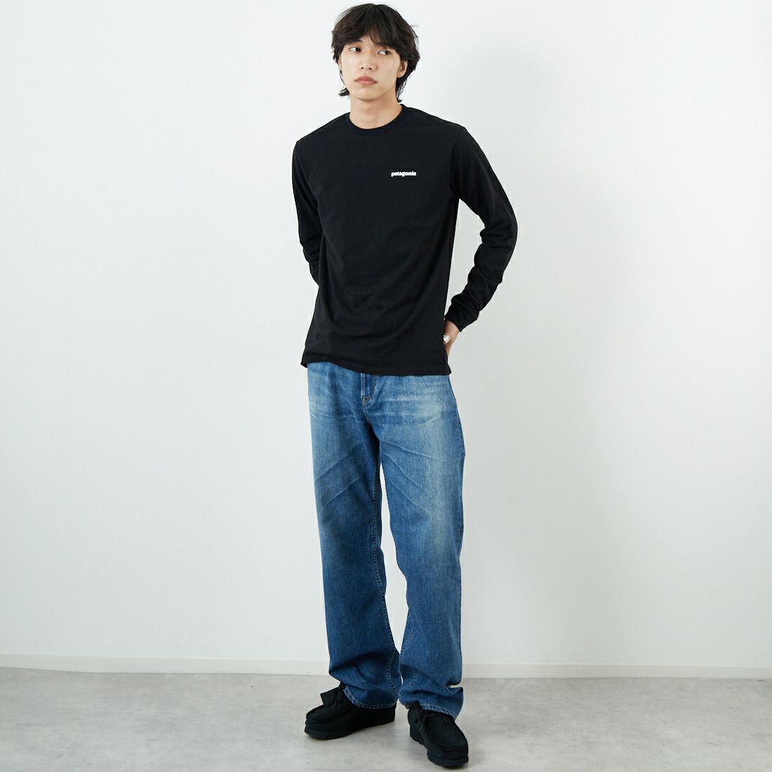 patagonia [パタゴニア] メンズ ロングスリーブ ホームウォータートラウト レスポンシビリティー [37574] BLK &&モデル身長：179cm 着用サイズ：S&&