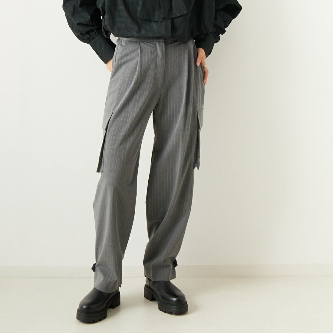 ＣＬＯＣＨＥ】ピンストライプサイドポケット裾釦パンツ-