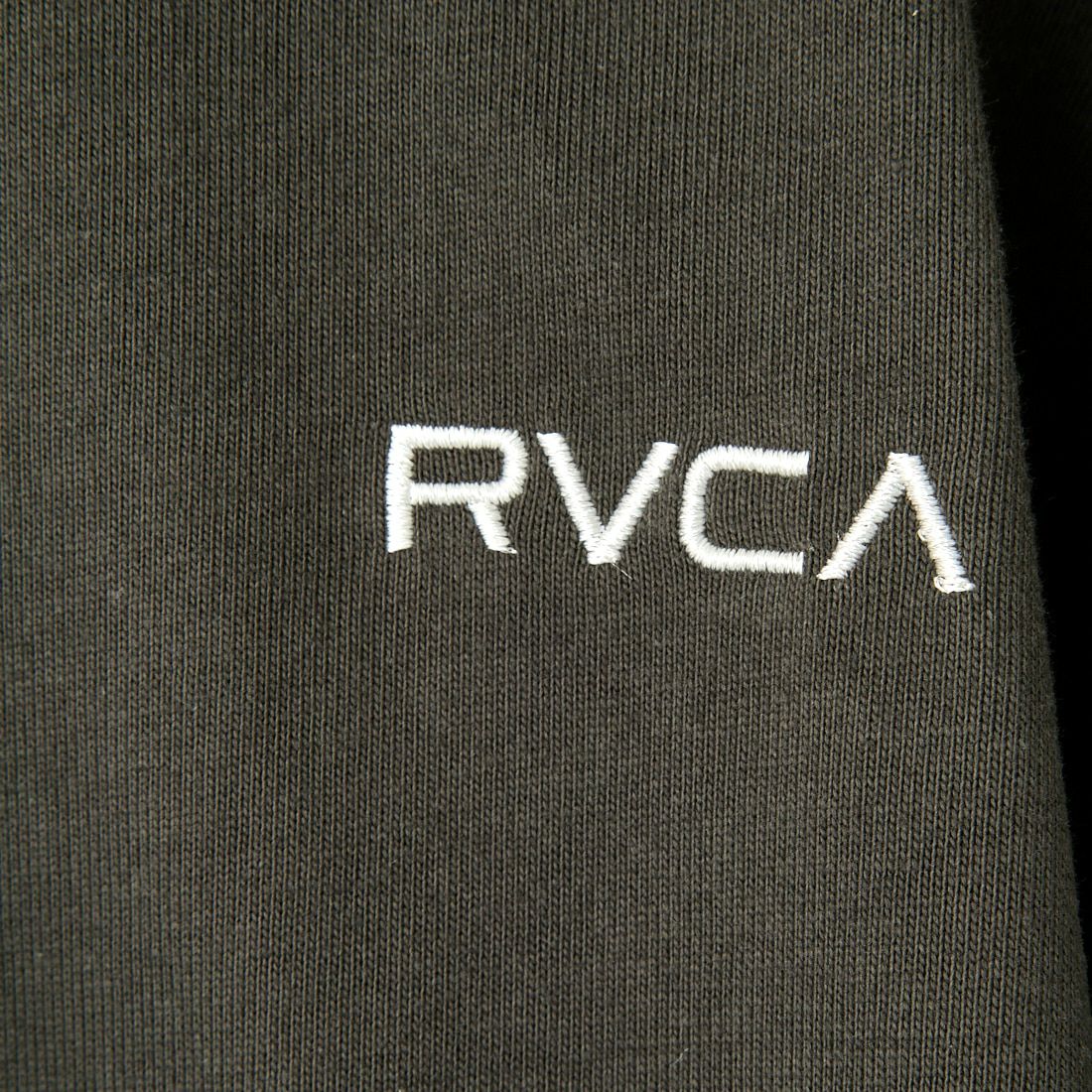 RVCA [ルーカ] バンダナ柄ボックスロゴTシャツ [BD044-066]｜ジーンズ ...