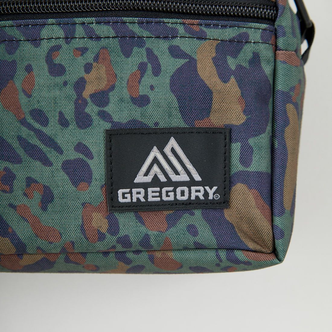 GREGORY [グレゴリー] パテッドショルダーポーチM [PADDED-SHOULDER-M] ﾐﾘﾀﾘｰﾚｵﾊﾟｰ