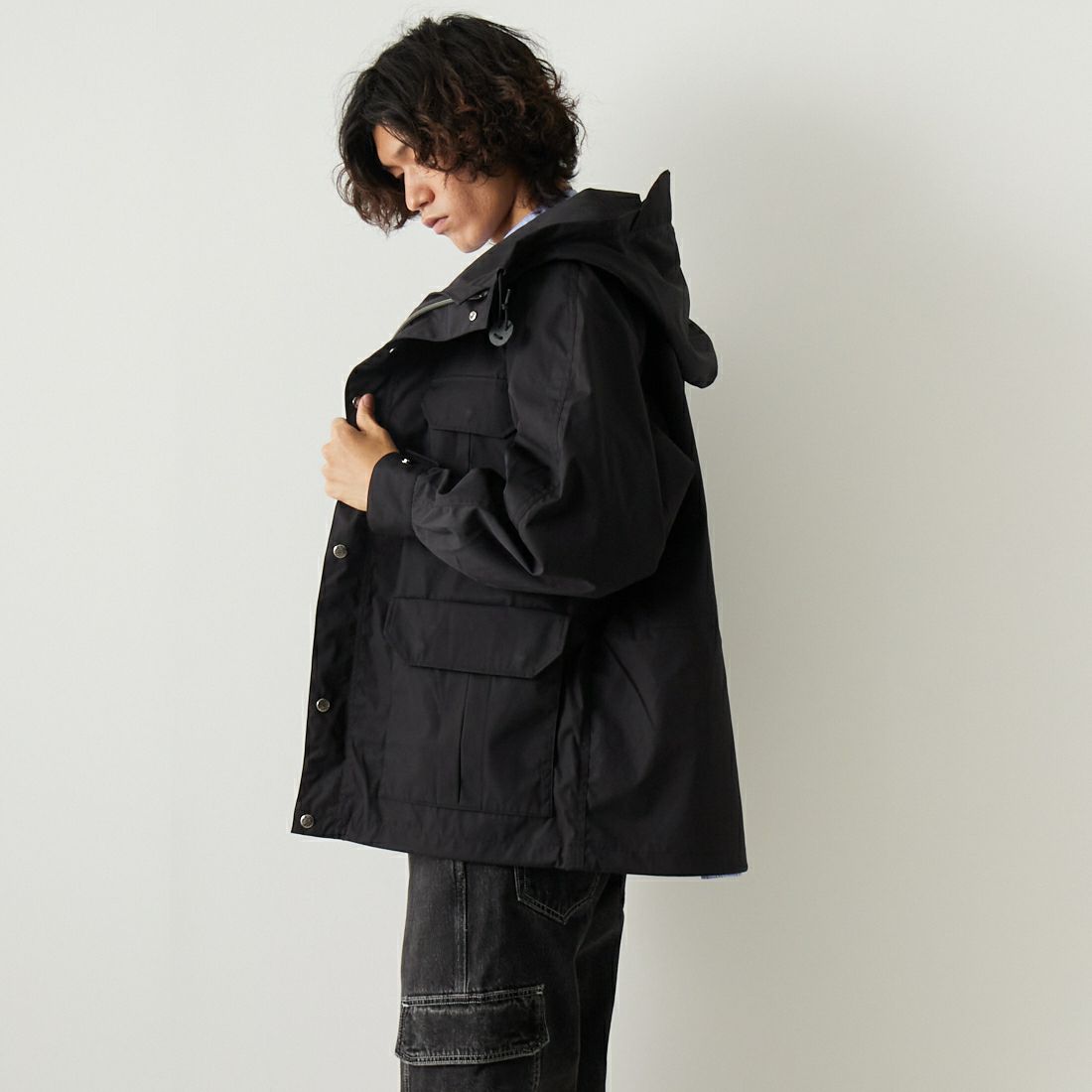 THE NORTH FACE PURPLE LABEL [ザ ノースフェイス パープルレーベル] 65/35 マウンテンパーカー [NP2352N] K BLACK &&モデル身長：182cm 着用サイズ：L&&
