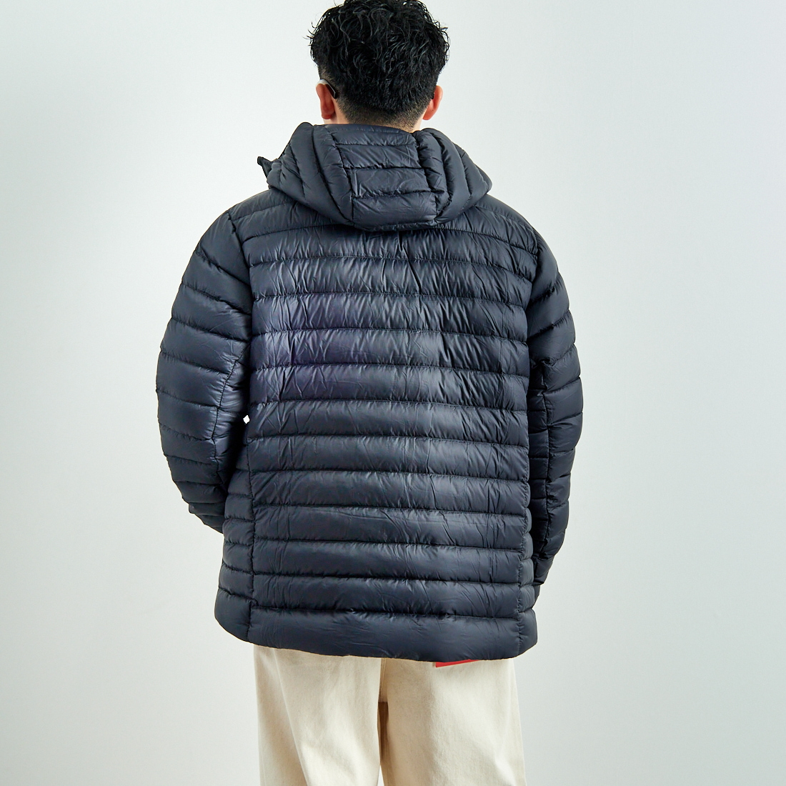 patagonia [パタゴニア] メンズ ダウン セーター フーディ [84702] BLK &&モデル身長：168cm 着用サイズ：L&&