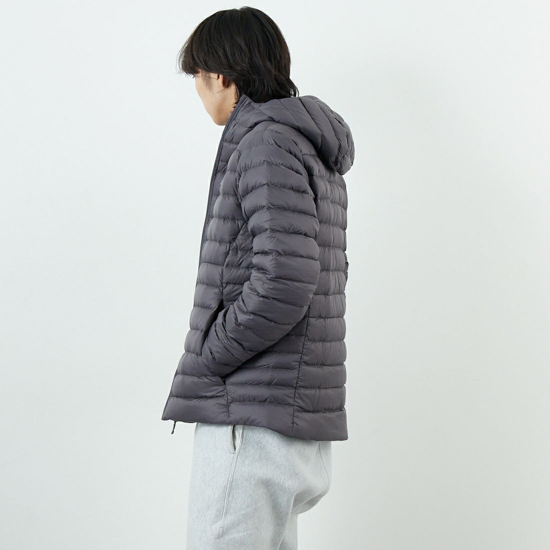 patagonia [パタゴニア] メンズ ダウン セーター フーディ [84702] FEG &&モデル身長：179cm 着用サイズ：M&&