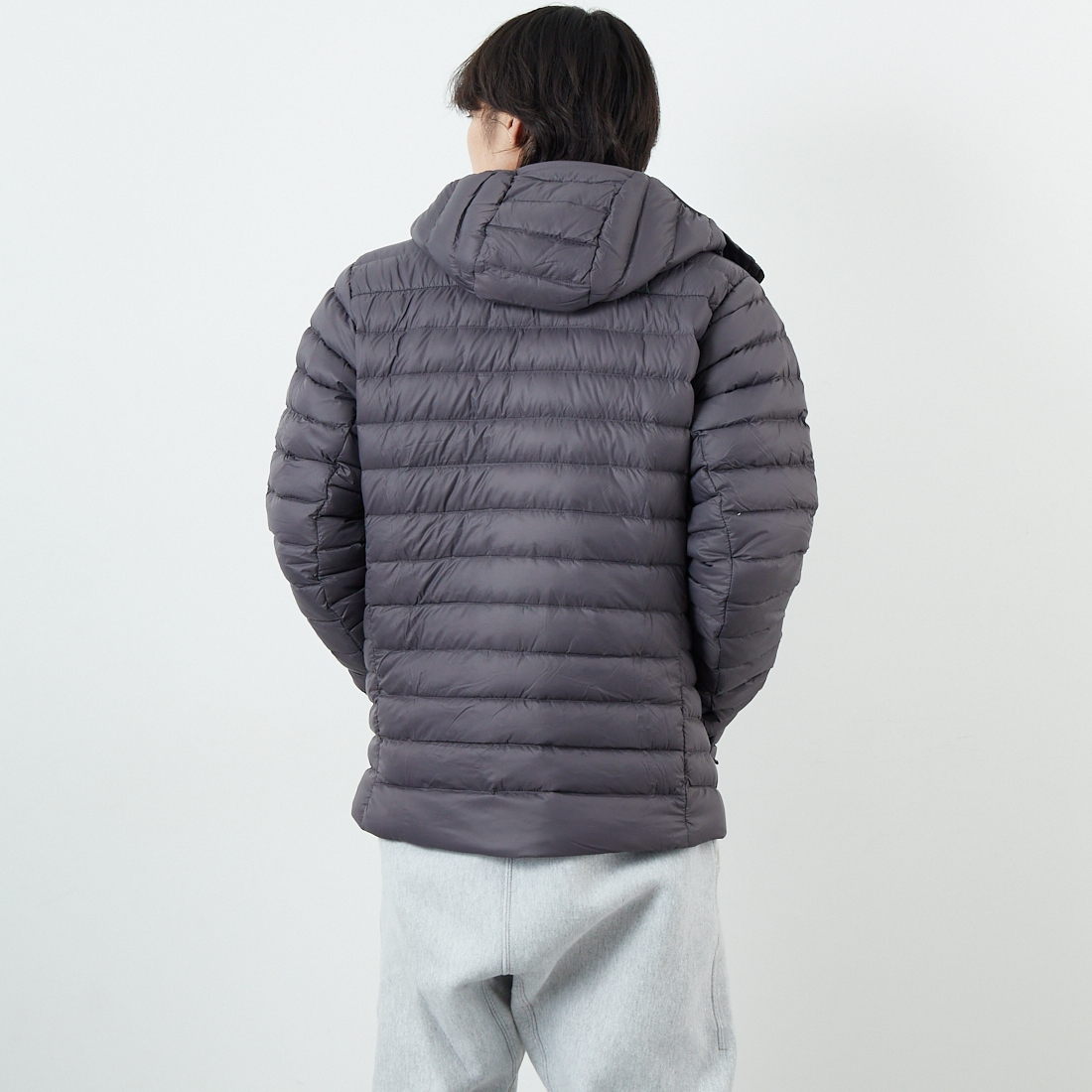 patagonia [パタゴニア] メンズ ダウン セーター フーディ [84702] FEG &&モデル身長：179cm 着用サイズ：M&&