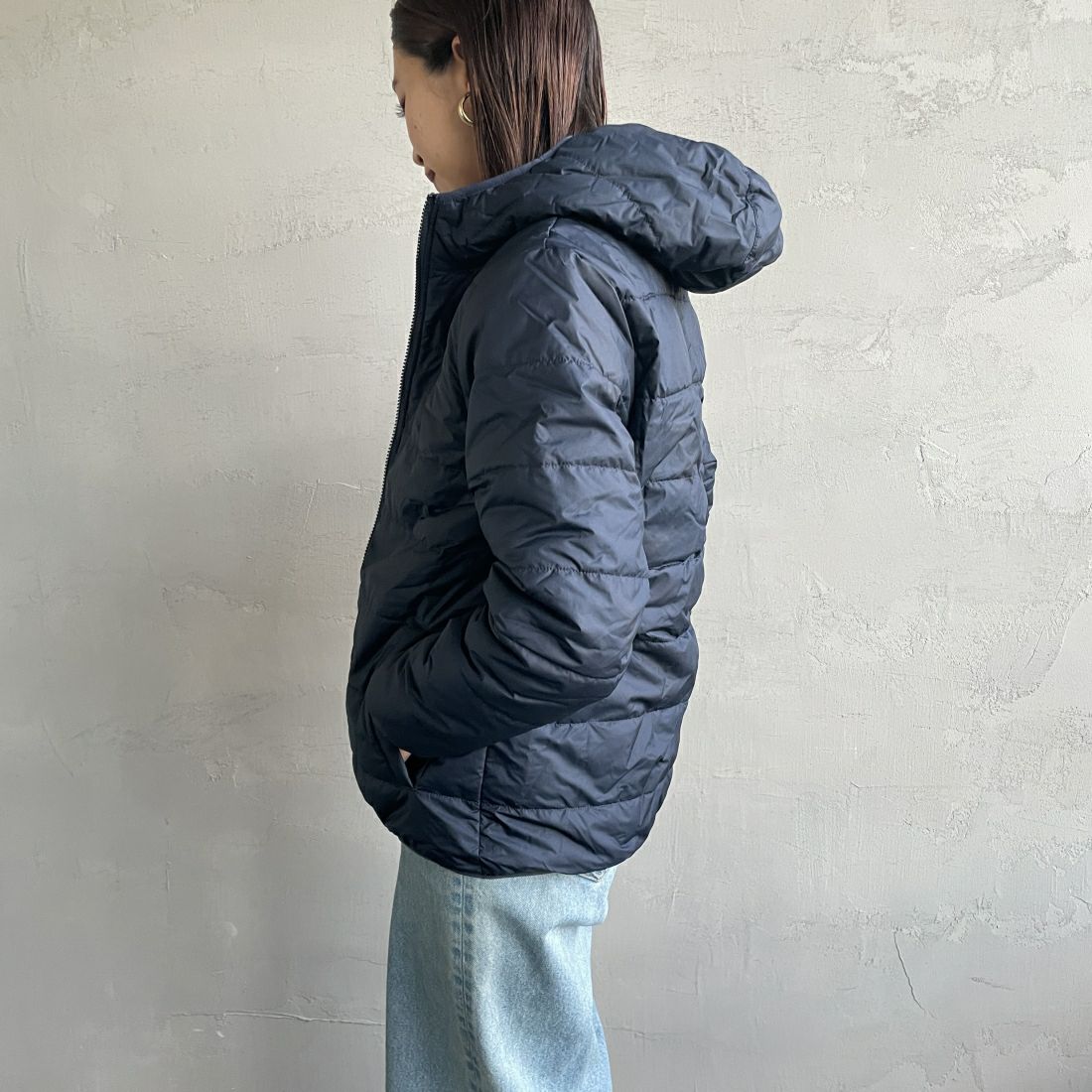 patagonia [パタゴニア] リバーシブル レディ フレディ フーディ [68095] NENA&&モデル身長：163cm 着用サイズ：KID-XL&&