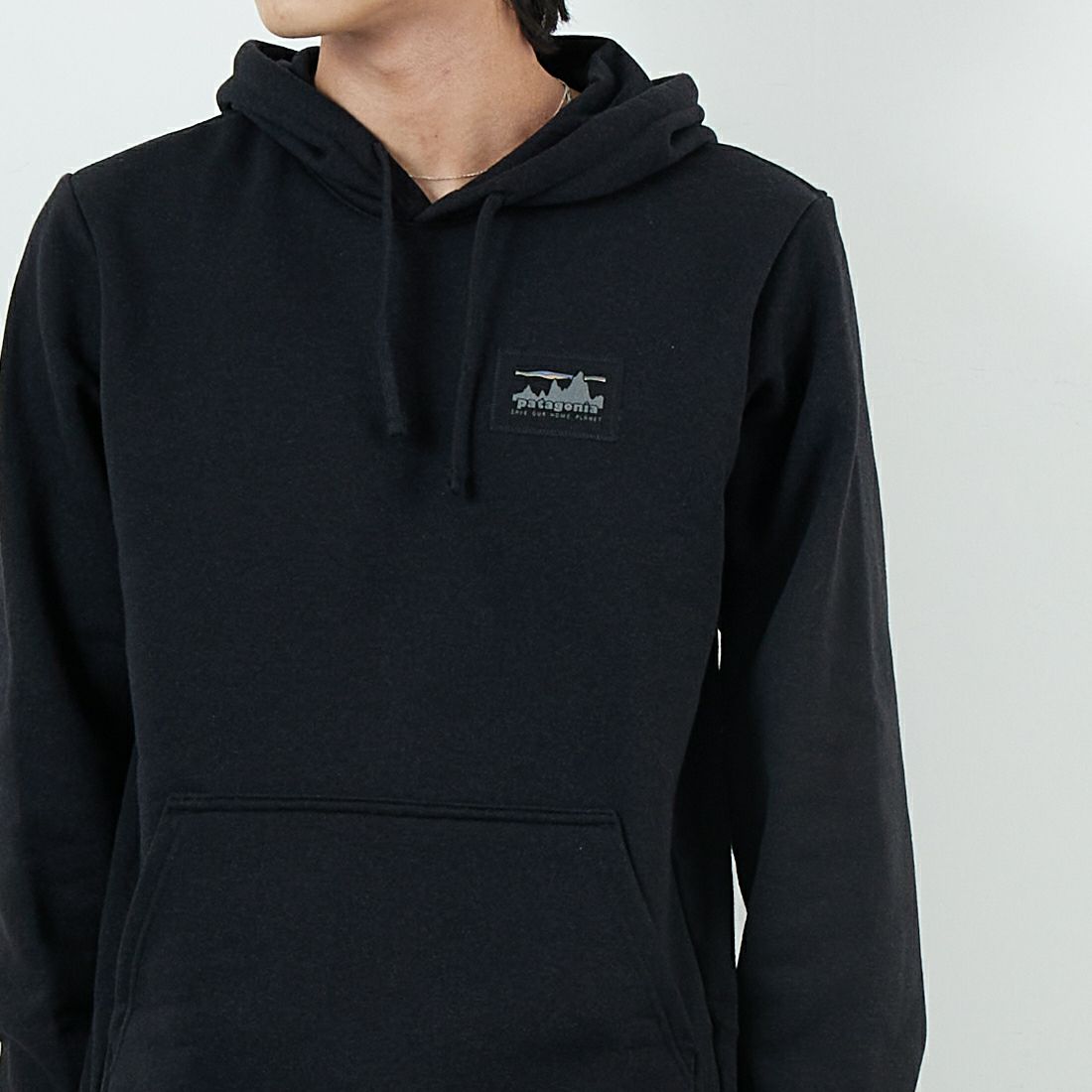 patagonia [パタゴニア] 73 スカイライン アップライザルフーディ [39678] INBK &&モデル身長：179cm 着用サイズ：M&&