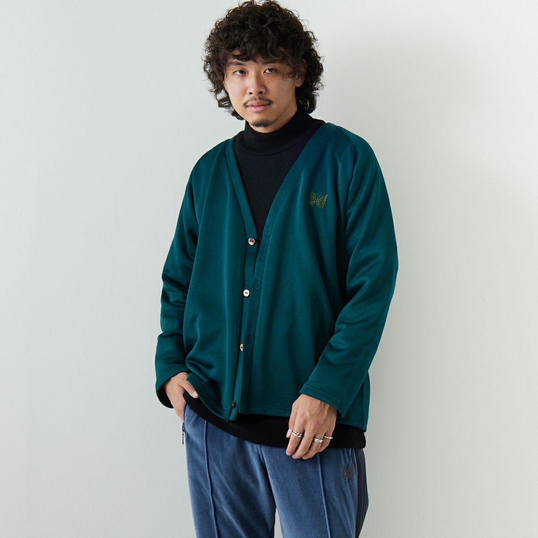 Needles [ニードルズ] Vネックカーディガン [NS257] A JASPER G&&モデル身長：173cm 着用サイズ：M&&