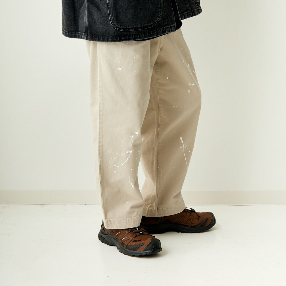 VALTA [ヴァルタ] 別注 タックワイドパンツ [VA23SS3035P-JF] 510 BEIGE &&モデル身長：173cm 着用サイズ：S&&