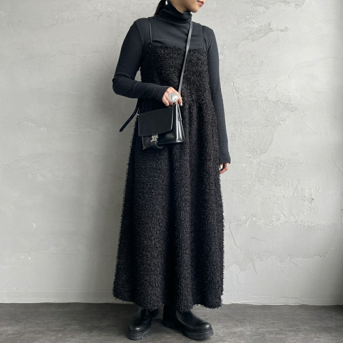 BLACK&&モデル身長：156cm 着用サイズ：F&&