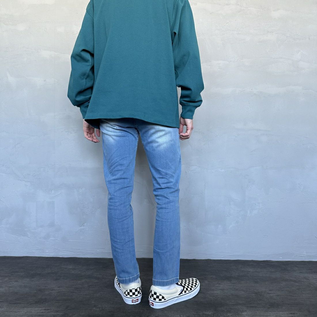 GRAMiCCi [グラミチ] ストレッチデニムNNパンツ タイトクロップド [G113-OGSD] MEDIUM USE &&モデル身長：168cm 着用サイズ：S&&