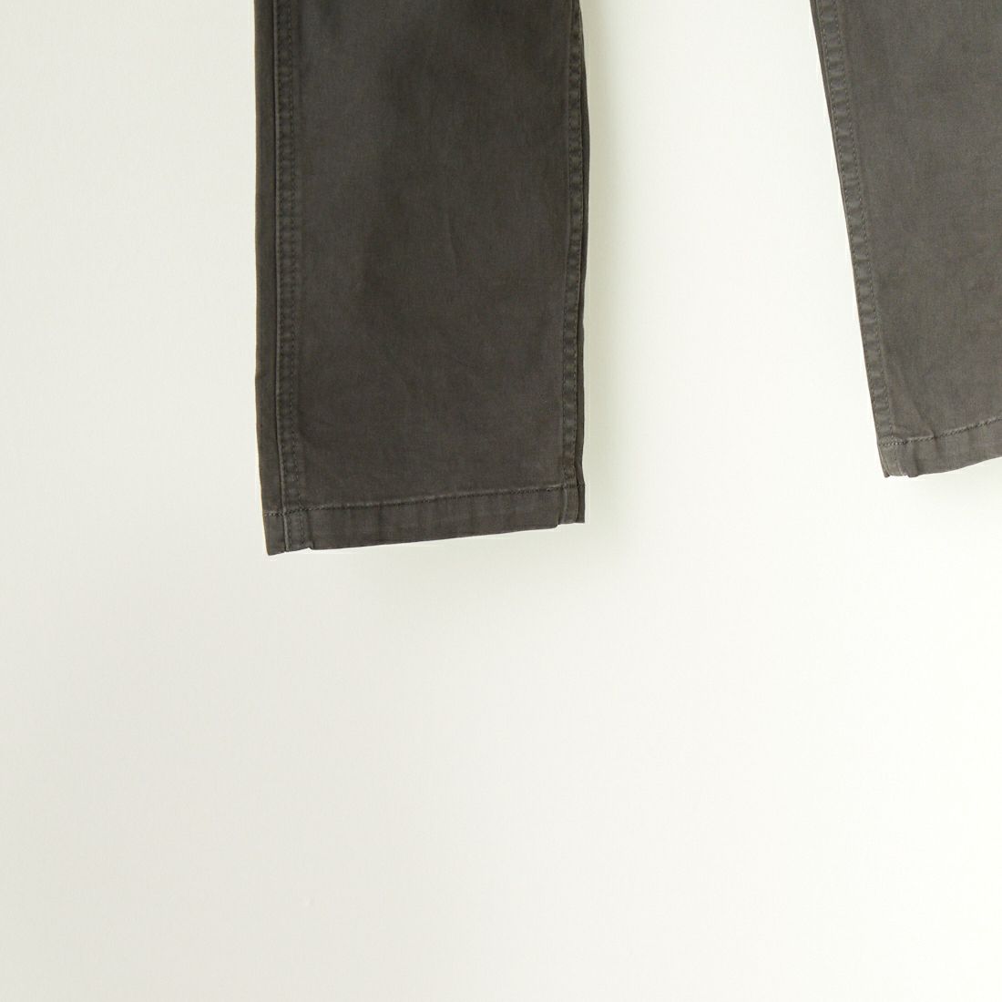 GRAMiCCi [グラミチ] NN-パンツタイトクロップド [G110-OGS] CHARCOAL