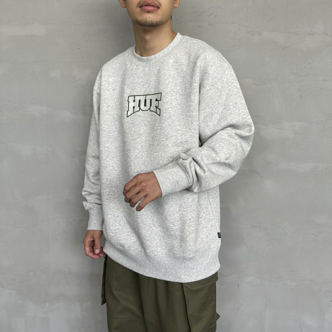 HUF [ハフ] HOME TEAM クルーネックスウェット [PF00628]｜ジーンズ