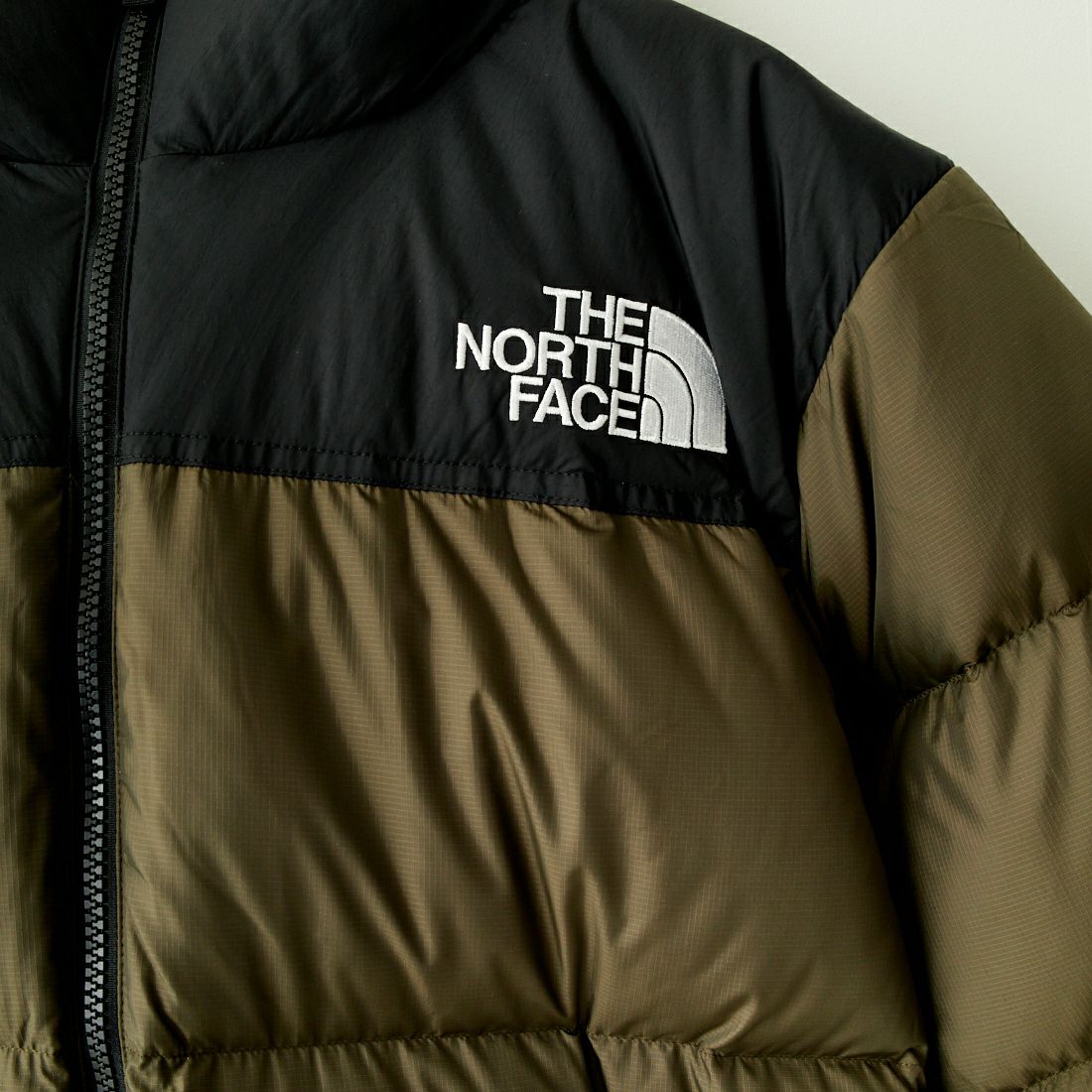 THE NORTH FACE [ザ ノースフェイス] ヌプシフーディー [ND92331