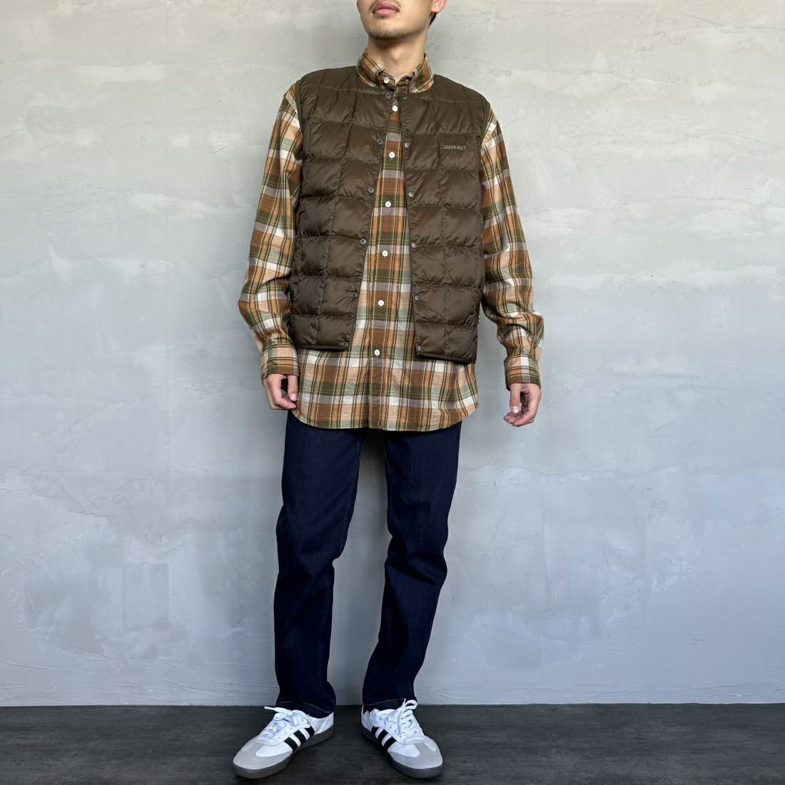 GRAMiCCi [グラミチ] ストレッチデニムNNパンツ クロップド [G112-OGSD] ONE WASH &&モデル身長：168cm 着用サイズ：M&&