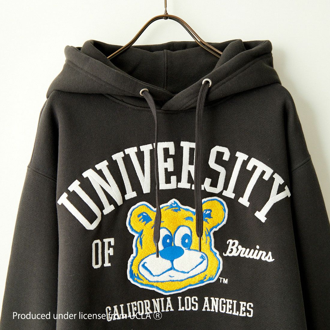 UCLA [ユーシーエルエー] サガラ刺繍ロゴ スウェットパーカー