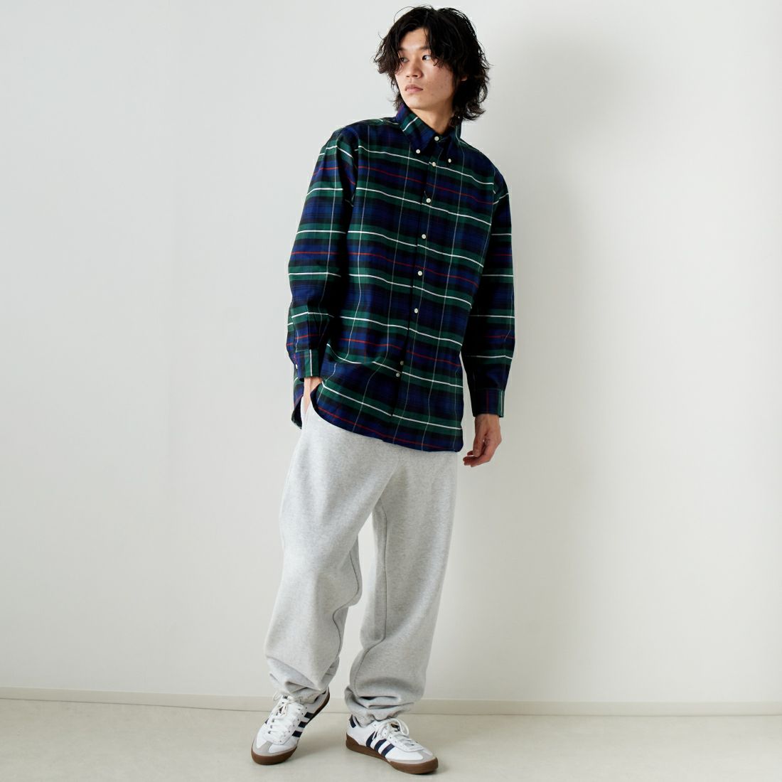 INDIVIDUALIZED SHIRTS [インディビジュアライズド シャツ] 別注 ワイドチェックシャツ [IS200009000-JF] I70MOP &&モデル身長：182cm 着用サイズ：16H&&