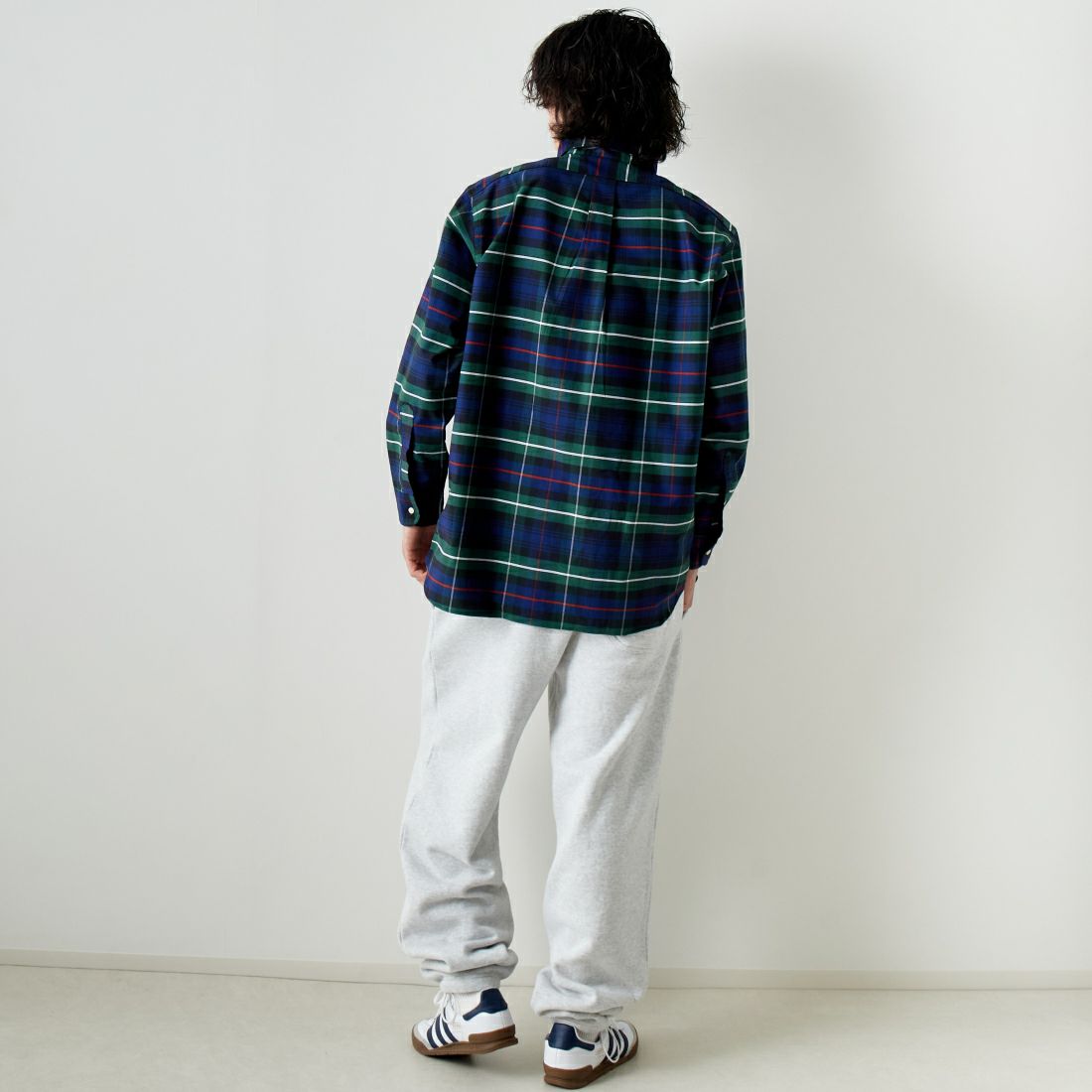INDIVIDUALIZED SHIRTS [インディビジュアライズド シャツ] 別注 ワイドチェックシャツ [IS200009000-JF] I70MOP &&モデル身長：182cm 着用サイズ：16H&&