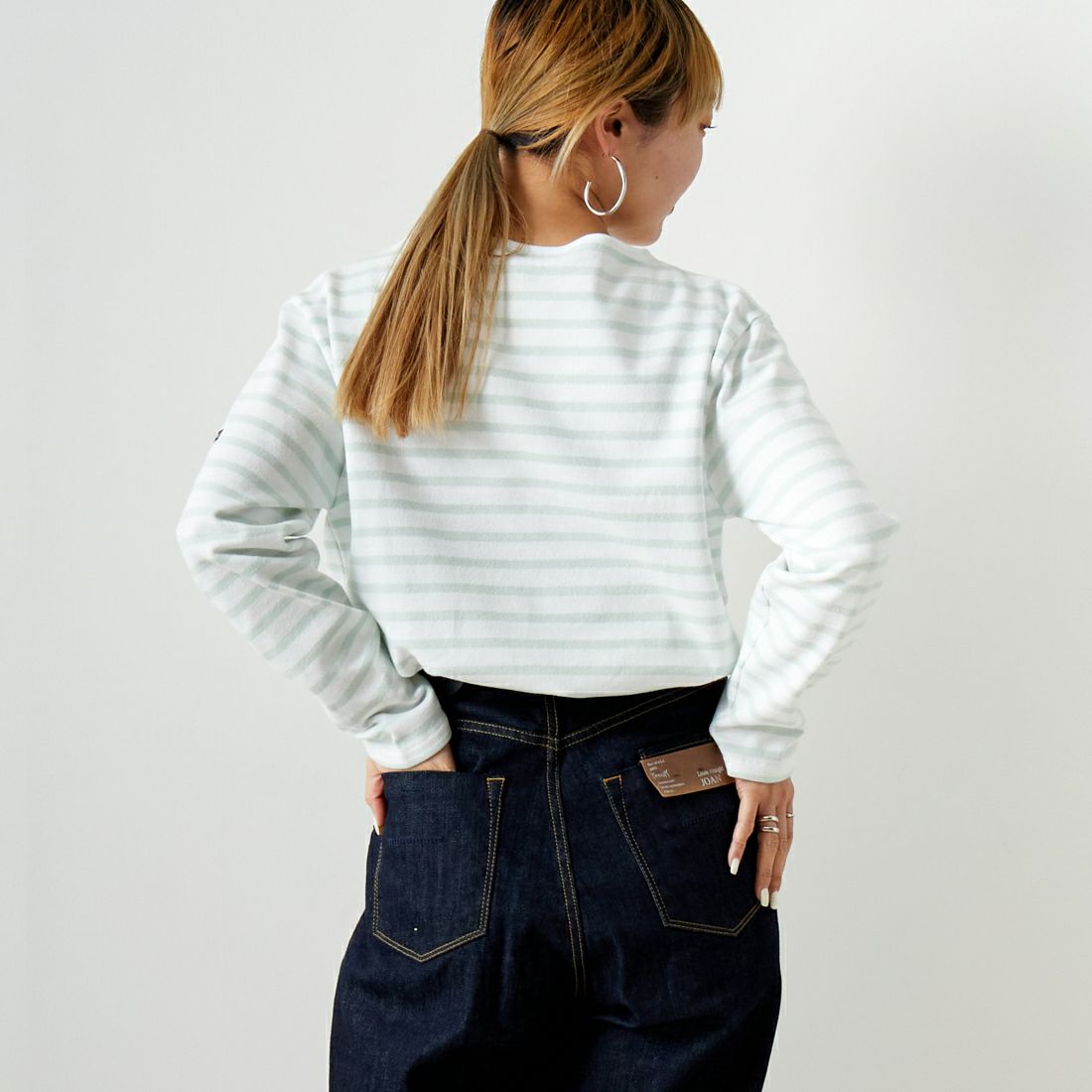 ST.JAMES [セントジェームス] バスクボーダーロングスリーブTシャツ [OUESSANT] NEI/WAT&&モデル身長：156cm 着用サイズ：3&&