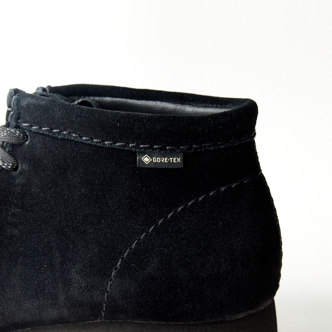 Clarks [クラークス] レディース ワラビーブーツゴアテックス(ブラックスエード) [26168586] BLACK