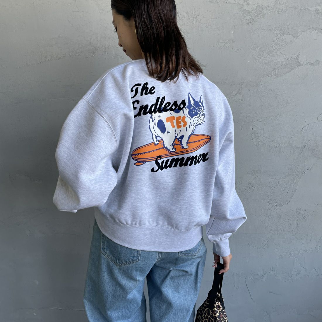 The Endless Summer [エンドレスサマー] 別注 サーフBUHI フロッキーロゴ バックプリントスウェット [C-23774500-JF]