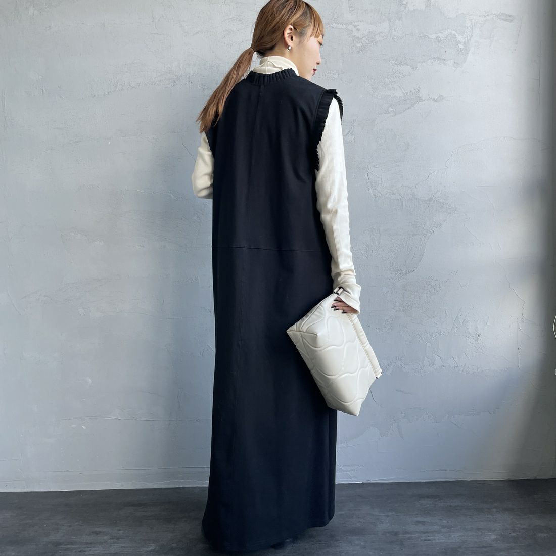 USINE [ユジーヌ] プリーツカットソージャンスカ [2410401] BLACK &&モデル身長：156cm 着用サイズ：F&&