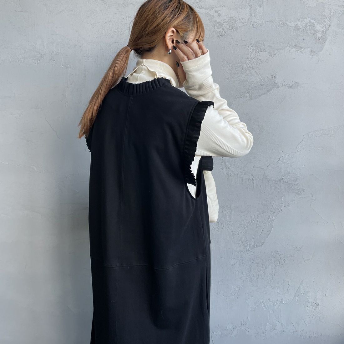 USINE [ユジーヌ] プリーツカットソージャンスカ [2410401] BLACK &&モデル身長：156cm 着用サイズ：F&&
