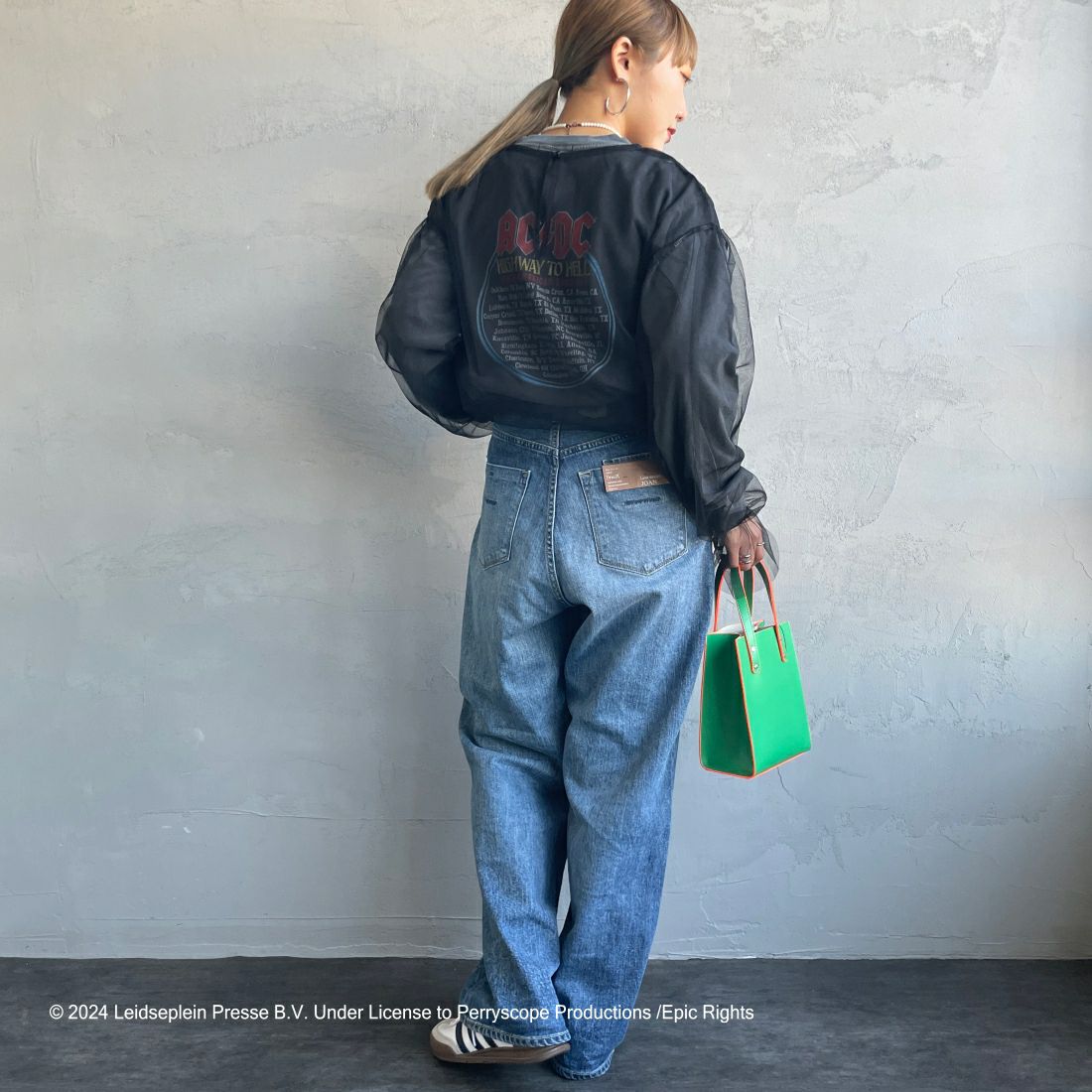 GOOD ROCK SPEED [グッドロックスピード] 別注 AC/DC ロゴプリントロングスリーブTシャツ [INTN-001-JF] BLACK &&モデル身長：156cm 着用サイズ：S&&