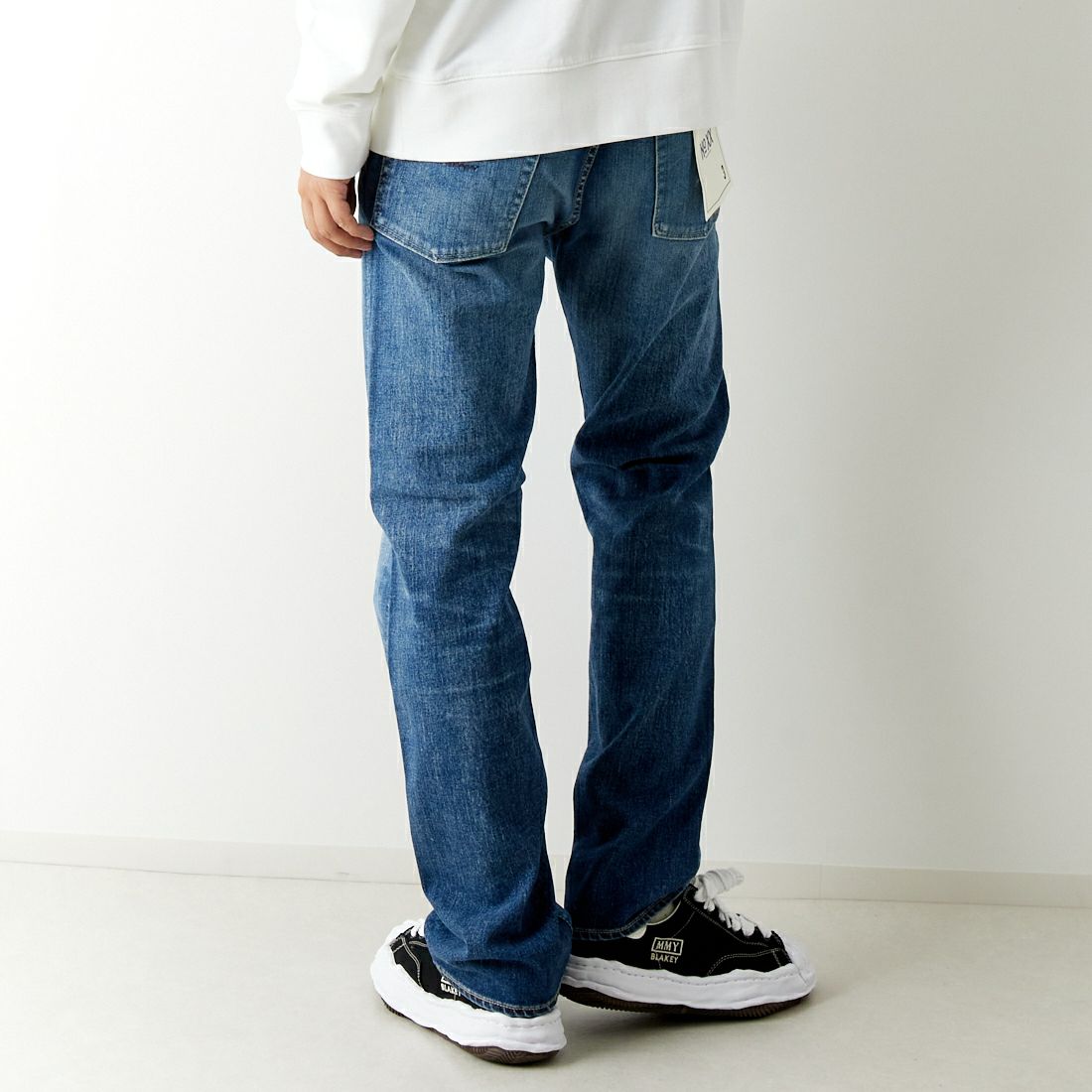 YANUK [ヤヌーク] セルビッジストレートデニム No.XX(ナンバートゥウェンティー) [57233504] VTG &&モデル身長：173cm 着用サイズ：3&&