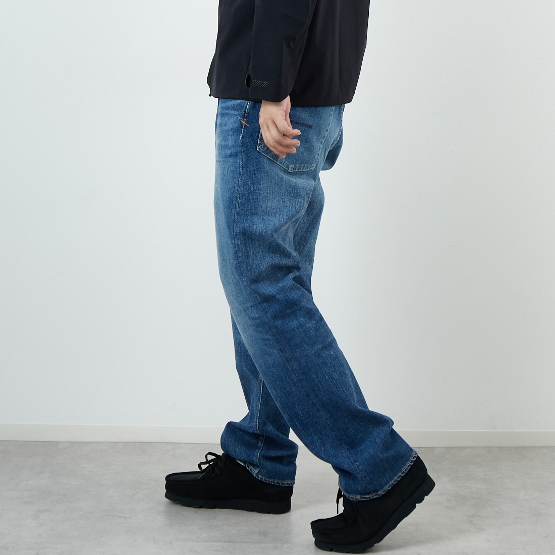 YANUK [ヤヌーク] セルビッジストレートデニム No.XX(ナンバートゥウェンティー) [57233504] VTG &&モデル身長：179cm 着用サイズ：4&&