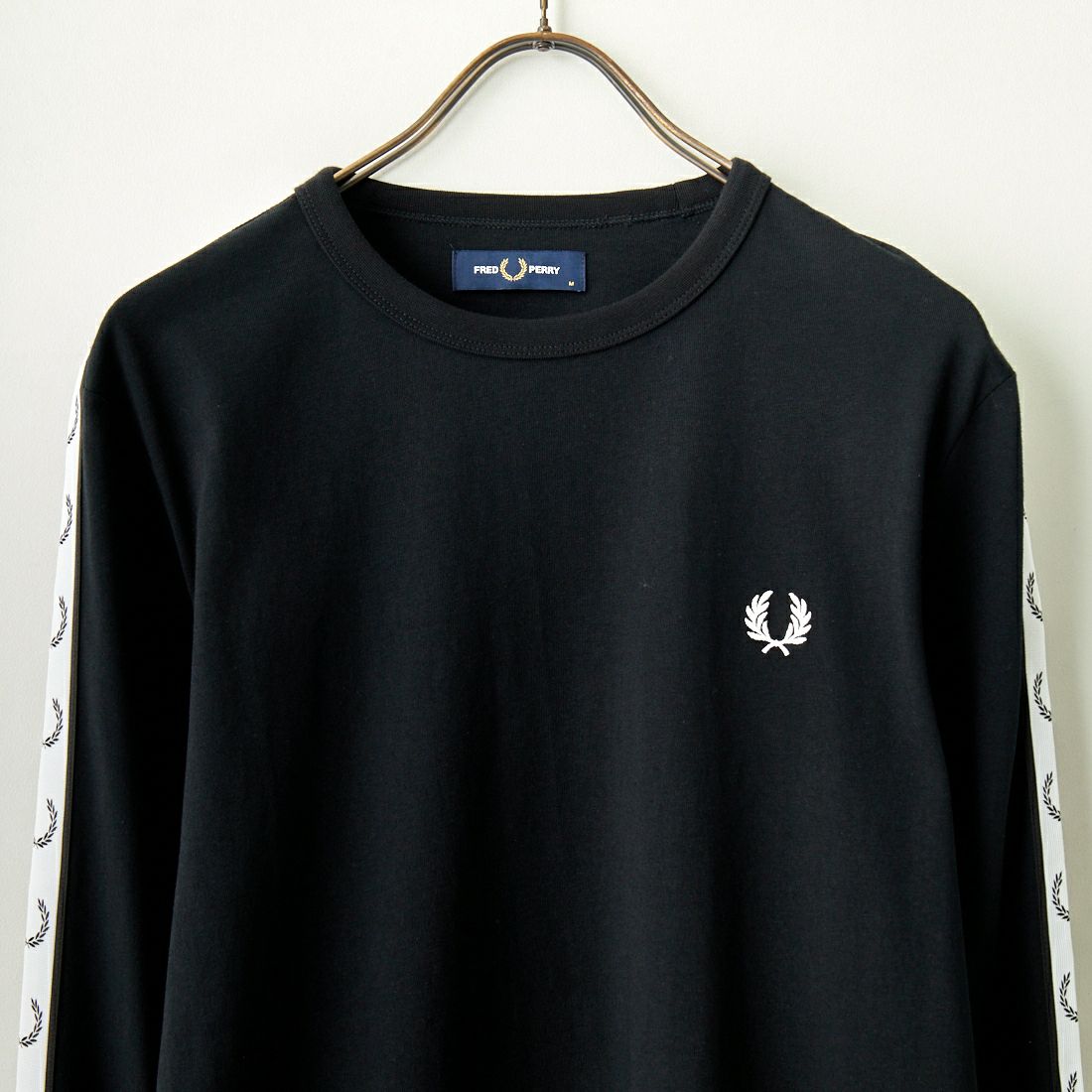 FRED PERRY [フレッドペリー] テープドロングスリーブTシャツ [M4621] 102 BLACK