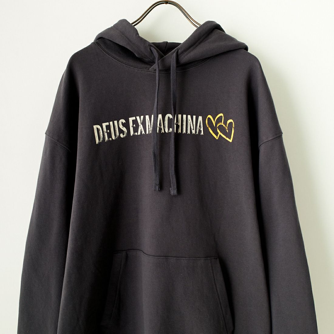 DEUS EX MACHINA [デウス エクス マキナ] HEADS ROLL スウェットフーディ [DMW238928] ANTHRACITE
