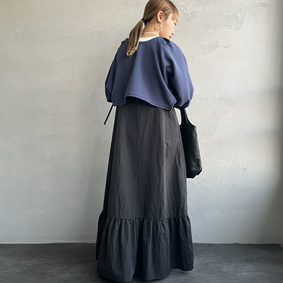 By/m [バイエム] ギャザーベルト付きカットボレロ [23142064] 12 D.BLUE &&モデル身長：156cm 着用サイズ：F&&