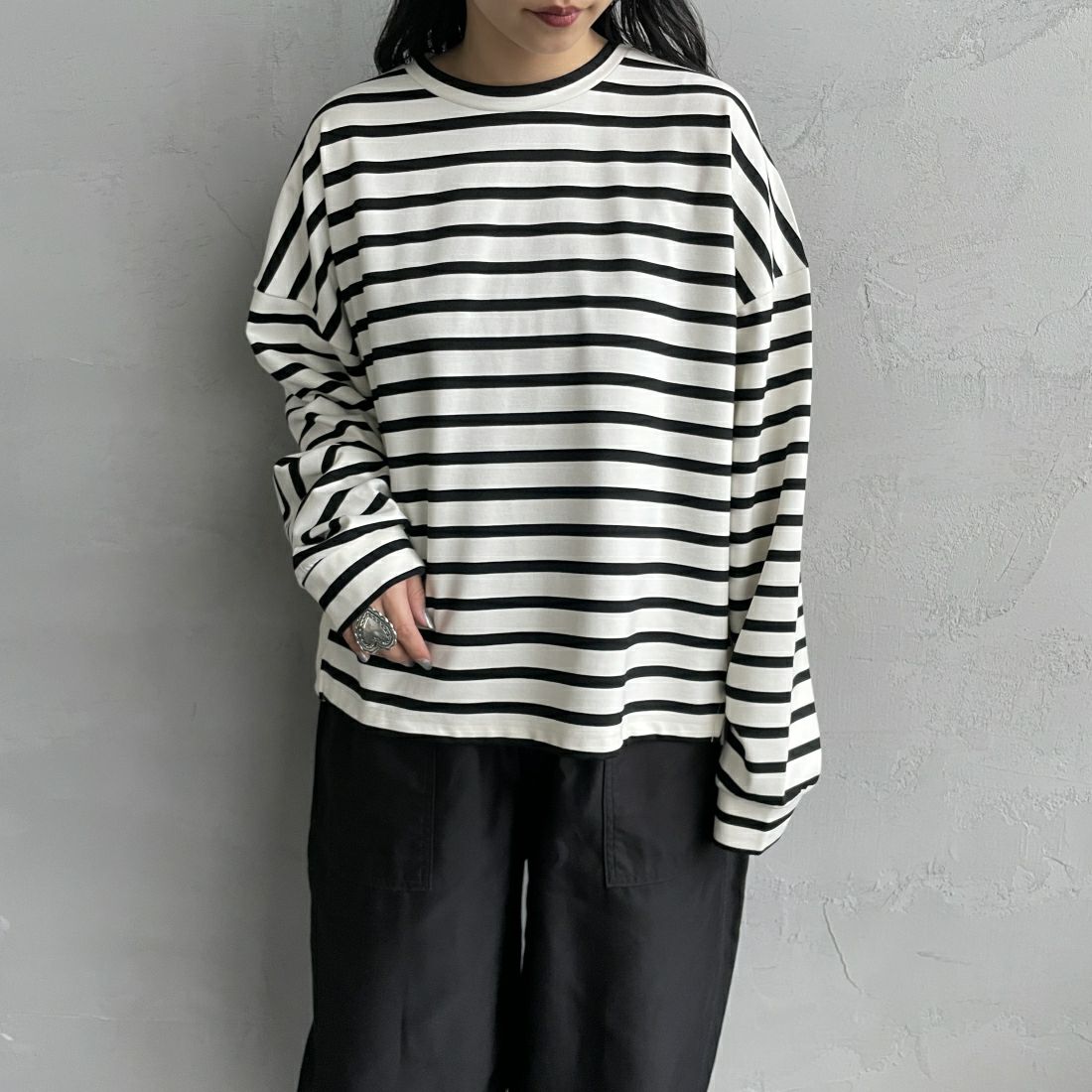 WHITE&&モデル身長：156cm 着用サイズ：F&&