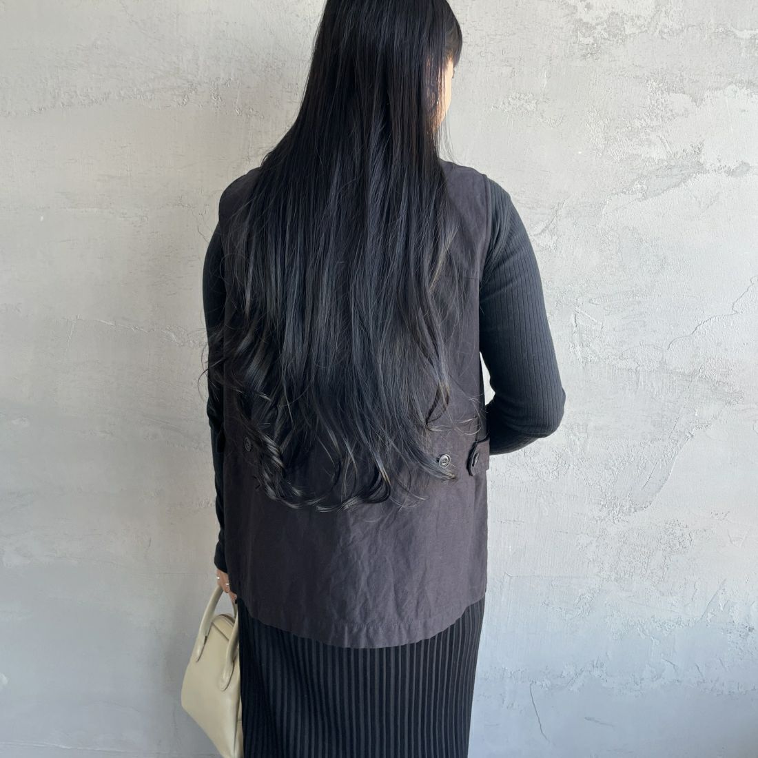 mizuiro ind [ミズイロインド] スタンドカラーワークベスト [4-230017] 99 BLACK &&モデル身長：156cm 着用サイズ：F&&
