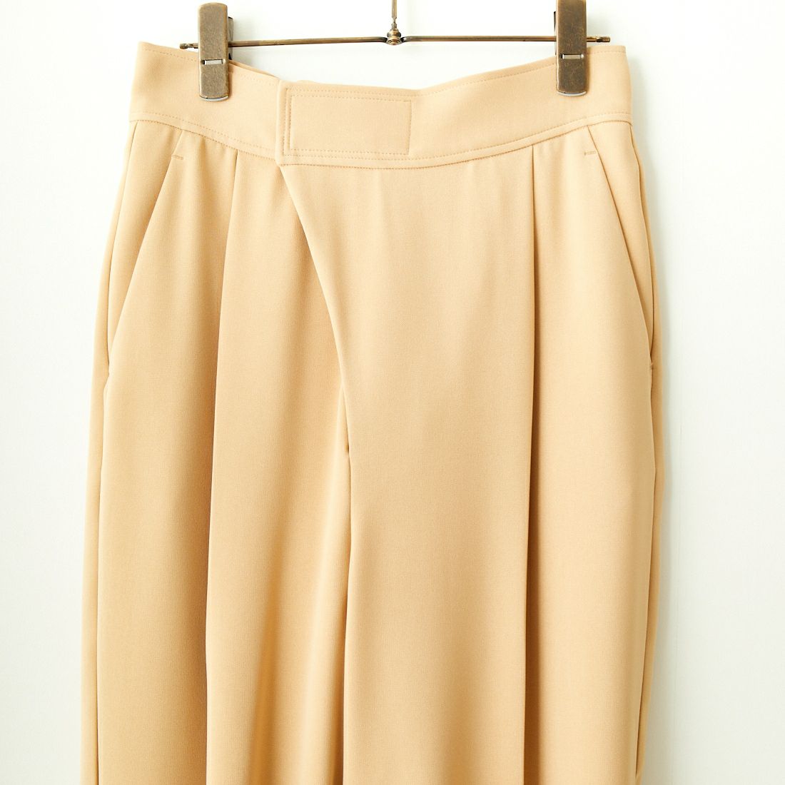 CHIGNON [シニヨン] マジックテープテーパードパンツ [3736-565PT] L/BEIGE