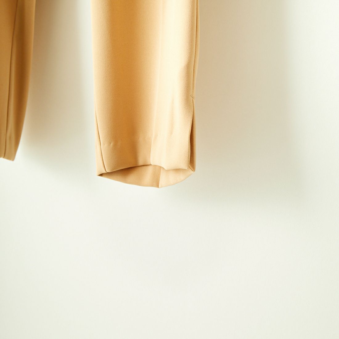 CHIGNON [シニヨン] マジックテープテーパードパンツ [3736-565PT] L/BEIGE